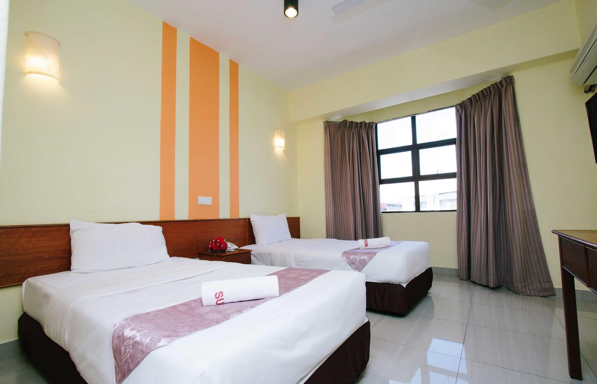 Sun Inns Hotel Sitiawan Buitenkant foto
