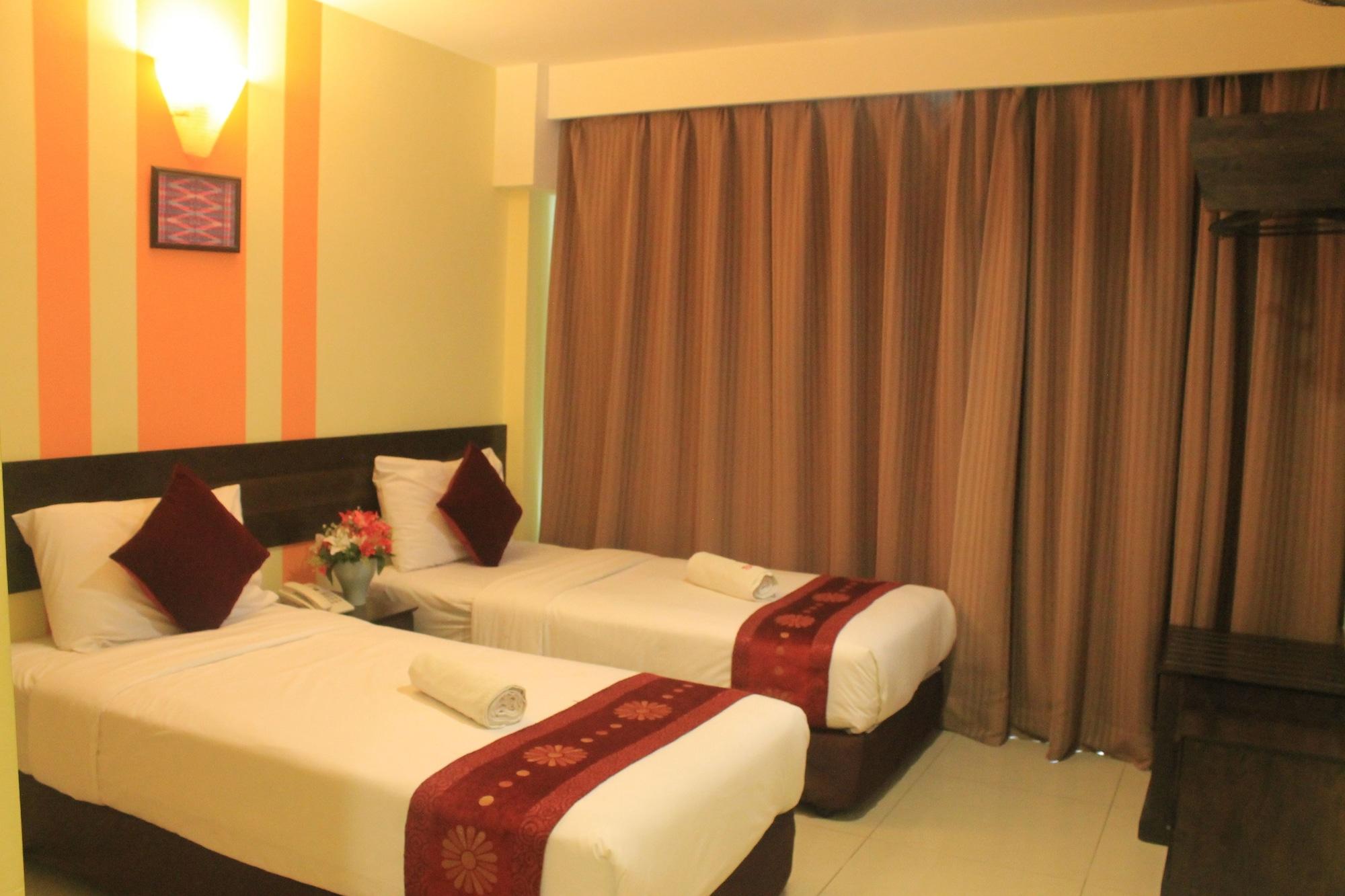 Sun Inns Hotel Sitiawan Buitenkant foto