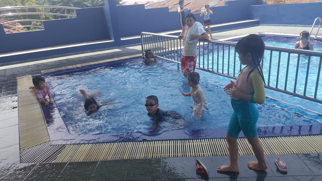 Sun Inns Hotel Sitiawan Buitenkant foto
