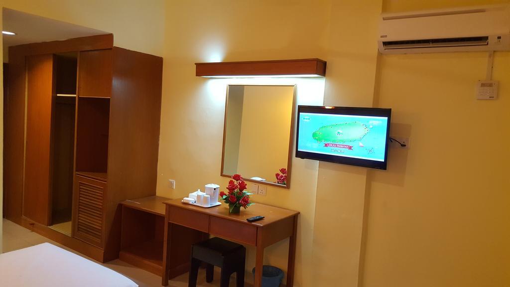 Sun Inns Hotel Sitiawan Buitenkant foto