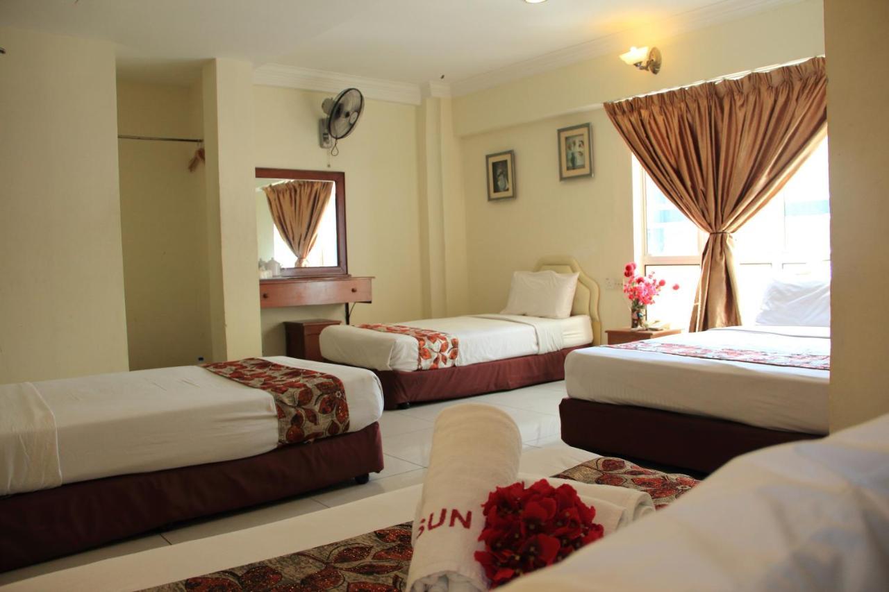 Sun Inns Hotel Sitiawan Buitenkant foto